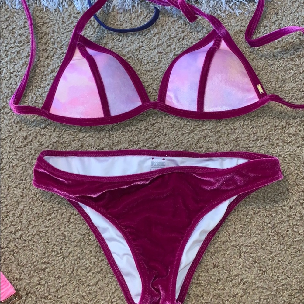 VS pink bikini